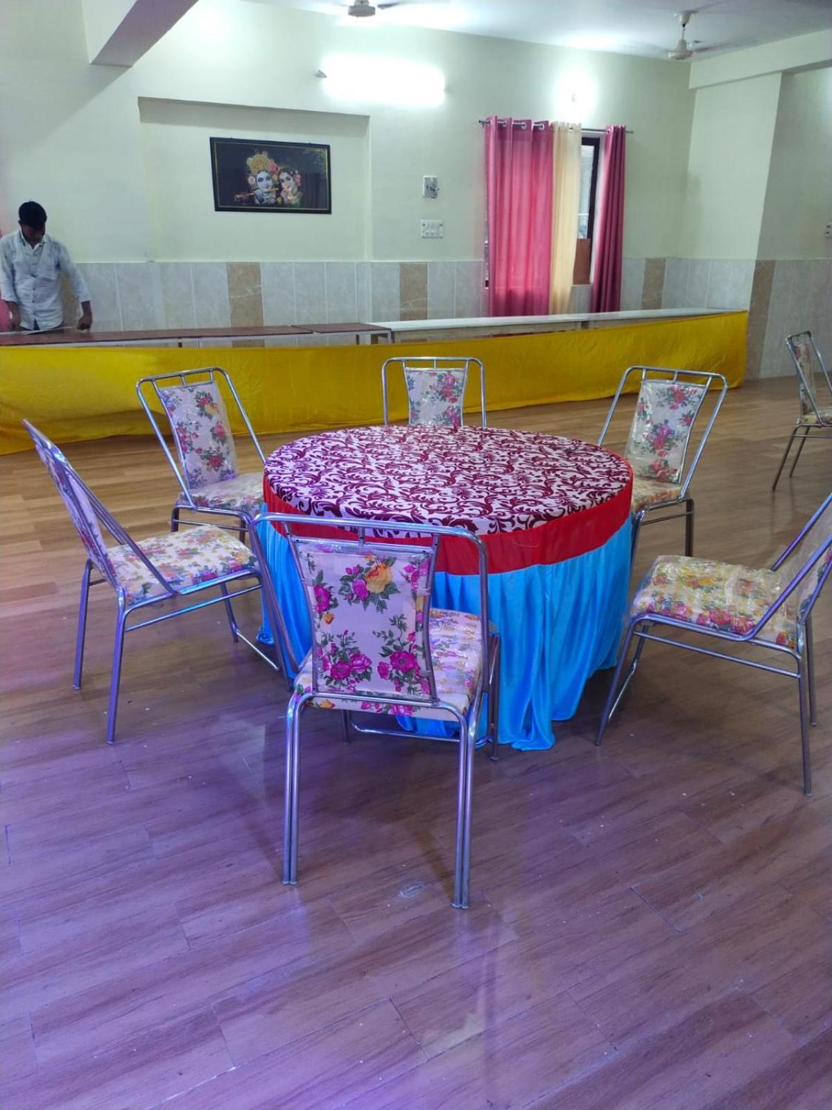 فندق Shree Krishna Garden Jhusi المظهر الخارجي الصورة