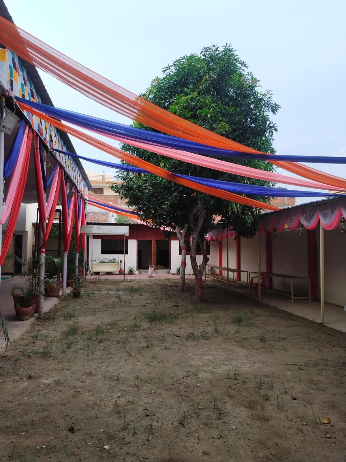 فندق Shree Krishna Garden Jhusi المظهر الخارجي الصورة